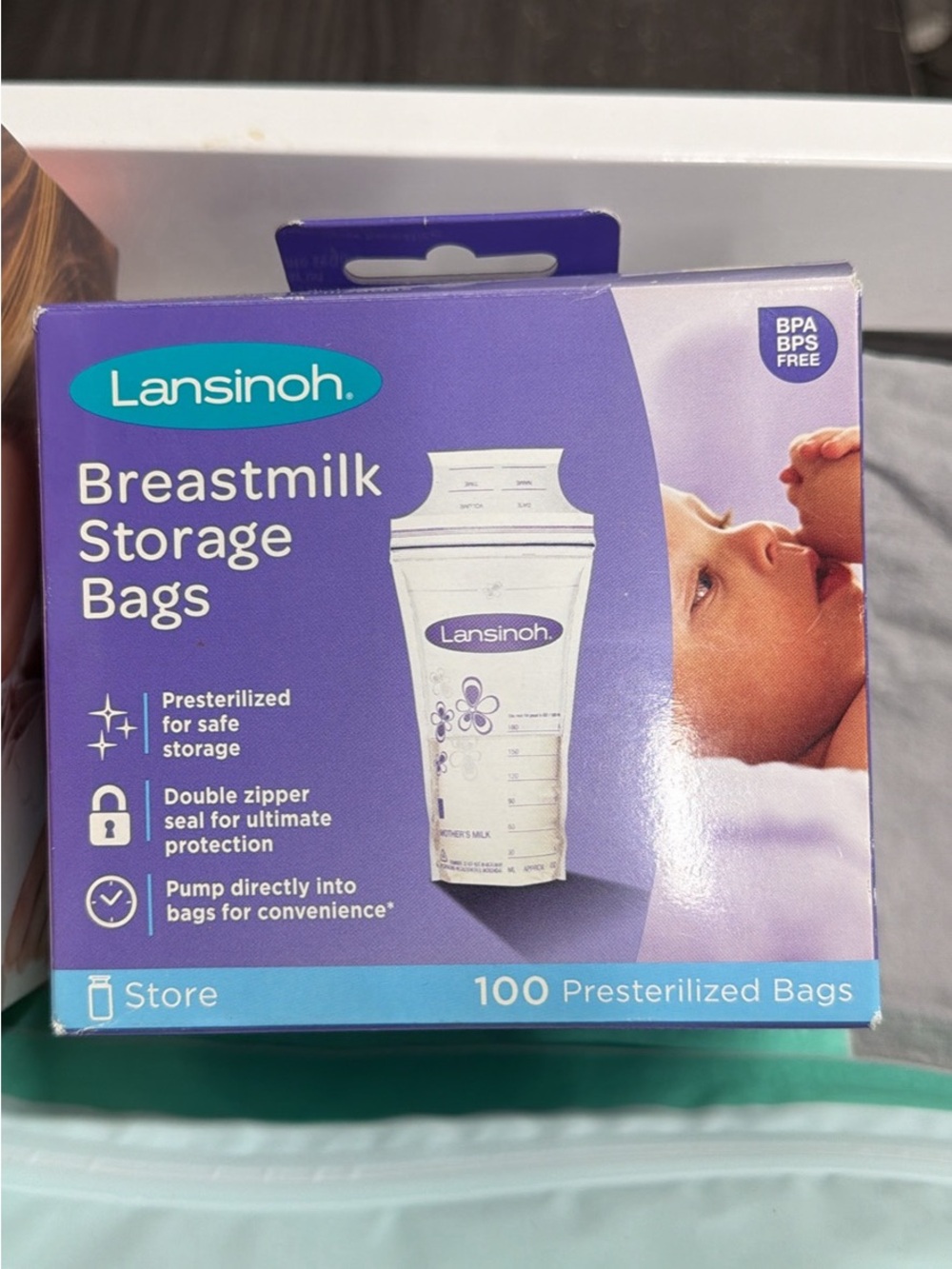 Lansinoh DiscreetDuo Extractor, Storage Bags & Accessory Set - Picture 3 of 7